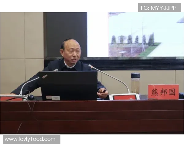 王秀英的英雄联盟之路:从职业选手到电竞传奇的心路历程